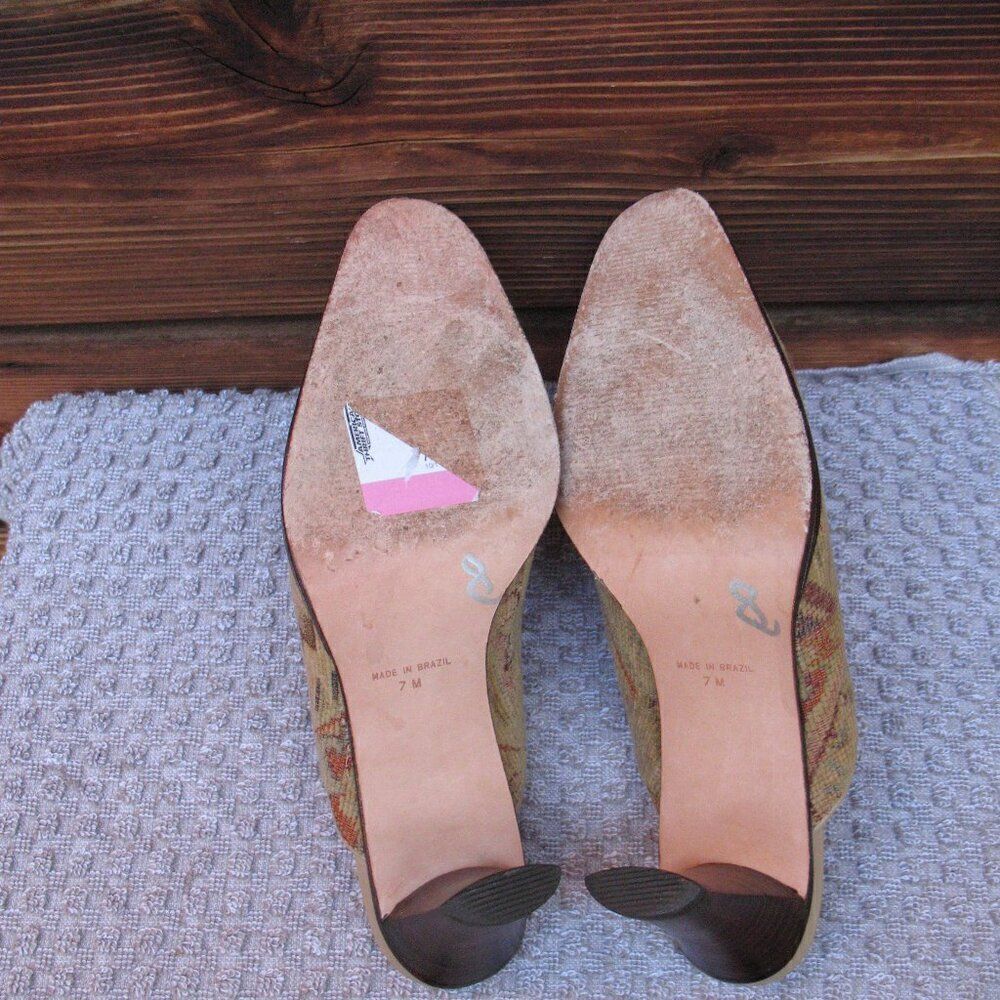 Matisse Tapestry Heeled Mules Shoes - Picture 6 of 8